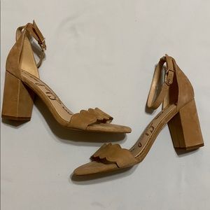 Sam Edelman scallop chunky heel sandals